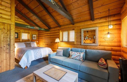 Blaeberry Ski Chalet | Rocky Mountain Cabins and Home