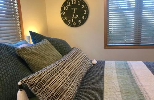 Grand Lake Apartment | Rocky Mountain Retreat- Mountain View