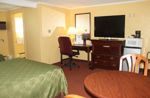 Orleans Hotel | Rodeway Inn Orleans - Cape Cod