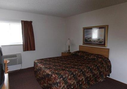 Glenwood Springs Hotel | Rodeway Inn Rifle