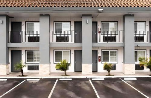 East San Jose Hotel | Rodeway Inn San Jose HWY-101 Tully Rd Exit