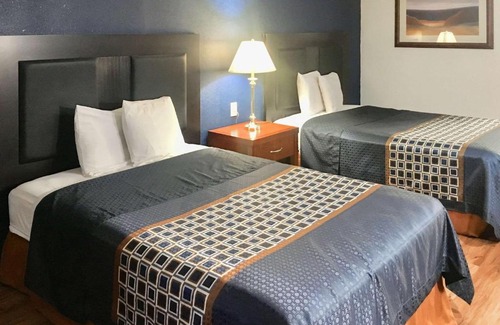 Circleville Hotel | Rodeway Inn