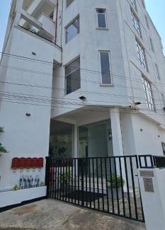 Boralesgamuwa Apartment | Rodrigo Building 4