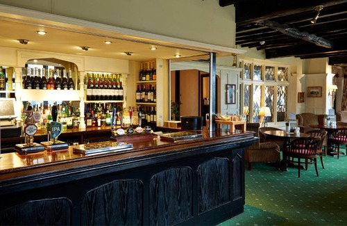 Wych Cross Hotel | Roebuck by Greene King Inns