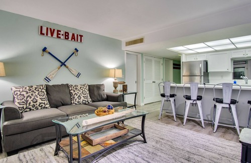 Gold Beach Condo | Rogue River Condo - Alluring Views, Fisherman's Paradise