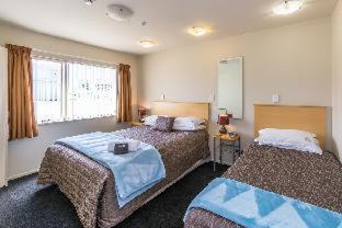 Riccarton Hotel | Roma On Riccarton Motel