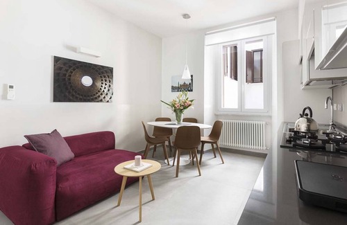 Rione XVI Ludovisi Apartment | ROMAC Villa Borghese Modern 3-bedroom