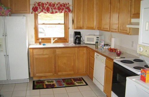 Boone House | Romance with this Gorgeous Mnt View’ minutes to downtown Boone , Gated community
