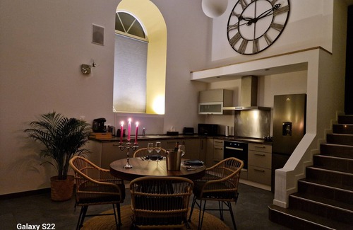 Heming Apartment | Romantic and Well-Being Loft with Spa, Sauna, Tantra Armchair.