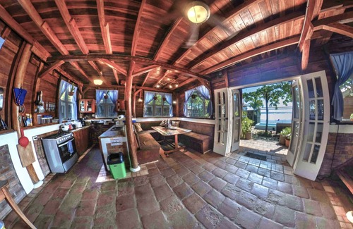 Pochomil House | Romantic Beachfront Casita w/Pool - AC - Sleeps 4