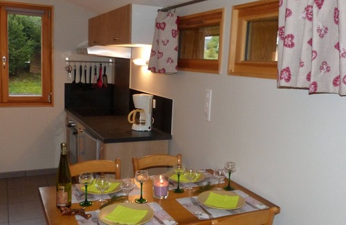 Travexin Cottage | Romantic Chalet: Modern Comfort in Cornimont, Near Ski & Nature Activities