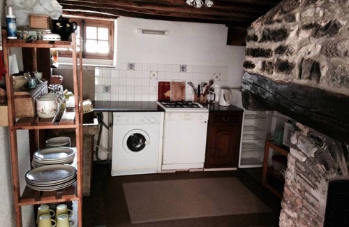 Stigny Cottage | Romantic cottage in Burgundy close to Chablis