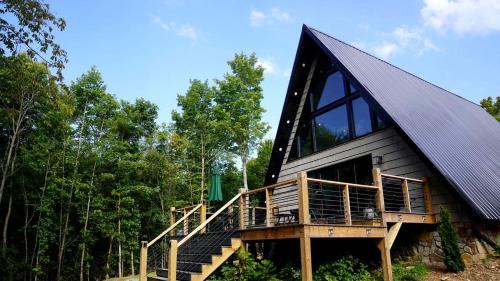 Dobson Ski Chalet | Romantic Escapes in this Stunning A-Frame in North Carolina with Access to a Private Hot Tub and Fire Pit