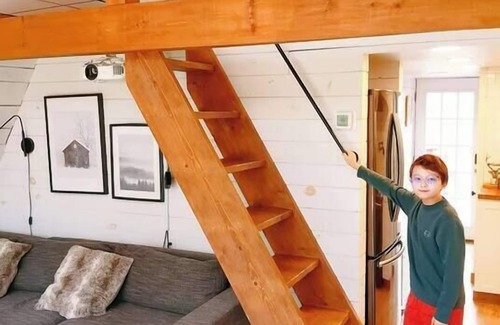 Tobyhanna House | Romantic Getaway @ Antler A Frame I Pet Friendly I Hot Tub I Projector I Firepit