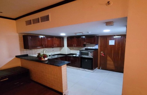 Sharjah House | Romantic Honenymoon Jacuzzi Suite | Royal Tulip