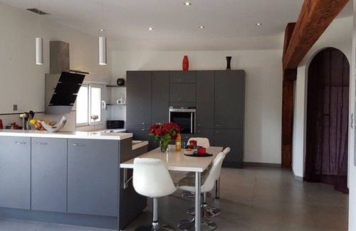 Raissac-d'Aude Apartment | Romantic lodging, comfort accés drct pool spa and gym, ideal couple