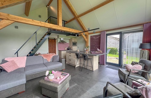 Alphen House | Romantic Villa full of luxury and comfort