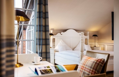 Aschhauserfeld Hotel | Romantik Hotel Jagdhaus Eiden am See