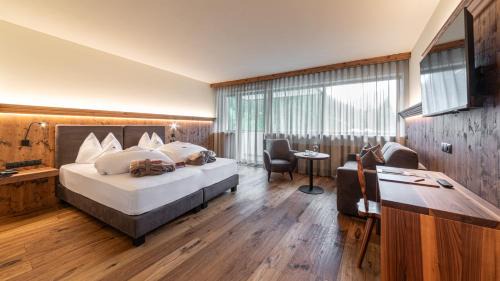 Valle San Silvestro Hotel | Romantik Hotel Santer