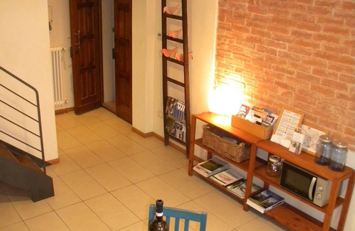 Asti Apartment | romantique self contained apartment in Asti's medieval town center for couples