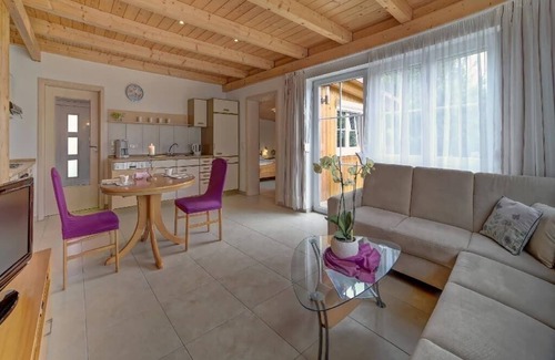 Thurmansbang Apartment | Romantisches Ferienhaus mit Terrasse für den Urlaub zu zweit!