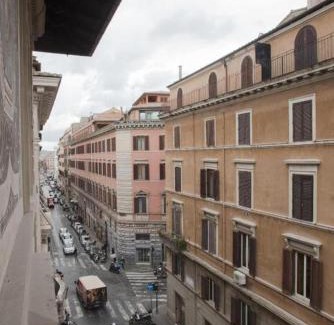 Rione III Colonna House | Rome Adventures