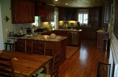 Rome House | Rome, Ga. ;Home away from Home -plenty of room to enjoy your friends and family