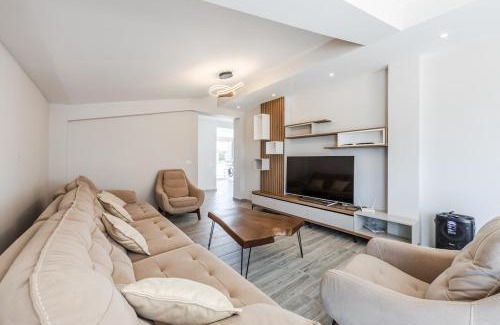 Golem Apartment | Rooftop Apartment with Private Pool