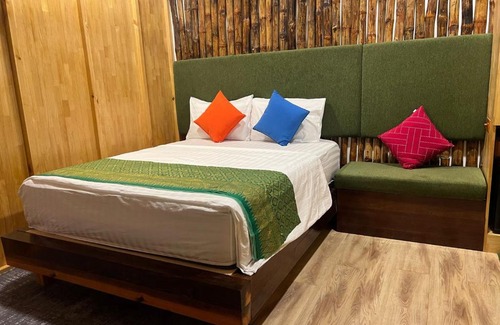 Vaavu Atoll House | Rooftop inn
