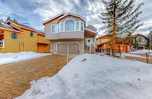 Tahoe Keys House | Rooftop Retreat