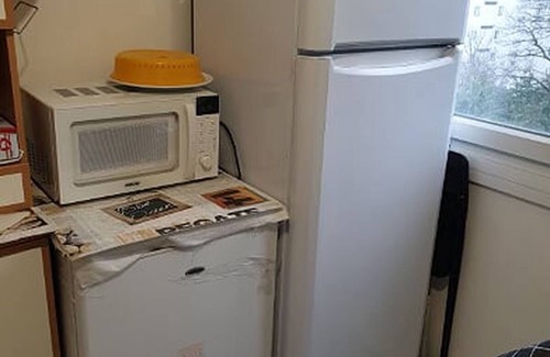Le Blanc-Mesnil Apartment | Room 15 minutes from CDG airport and 20 minutes from Paris