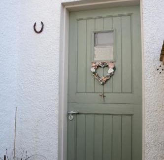 Avoch Bed & Breakfast | Room at the Back, 2 George Street