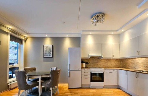 Gamle Oslo House | Room in Apartment - Waterfront Suite Super Kingbed With Terrace And TV