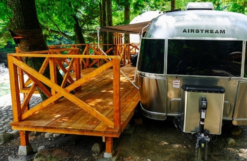 Higashiomi RV Rental | Room only Bring your own meals Trailer house /Higashiomi City Shiga