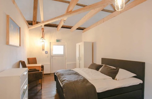 Friedrichsgraben Apartment | Room Stuuv dree in Friedrichsgraben for up to 2 people
