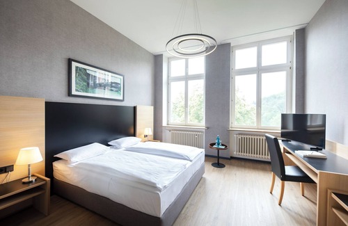 Lohr am Main Hotel | Roomingtons Franziskushöhe Lohr