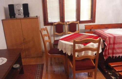 Trigrad House | Rooms Sakalievi
