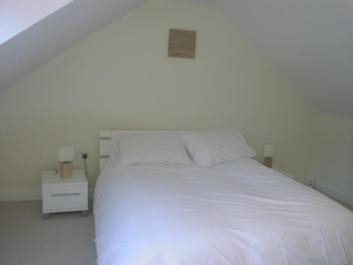 Leatherhead Apartment | Roomspace Serviced Apartments - Royal Swan Quarter