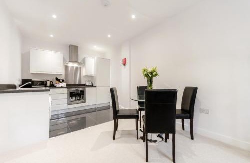 Sutton Central Apartment | Roomspace Serviced Apartments - Nouvelle House