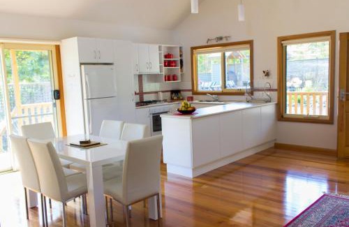 Port Sorell Bed & Breakfast | Roosters Rest