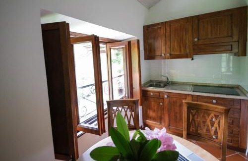 Lanzo d'Intelvi Apartment | Rosa del Sasso