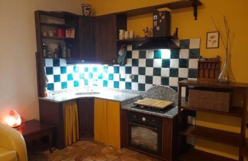 Vicopisano Apartment | Rosa's little house