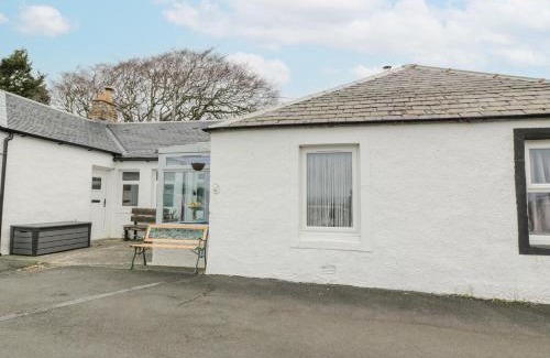 Irvine House | Rosalin Cottage