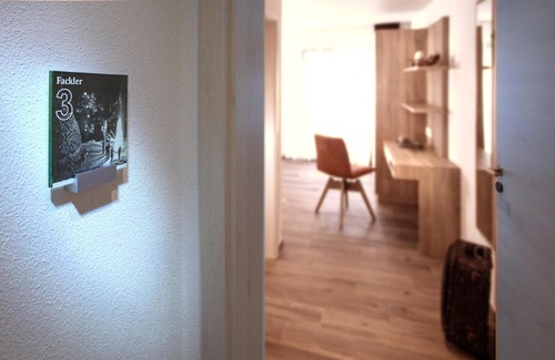 Altensteig House | Rose Bistro & Gästezimmer