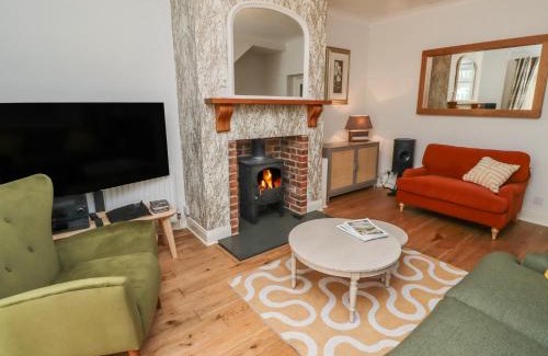 Morpeth House | Rose Briar Cottage