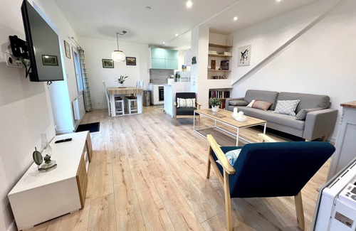 Saint-Andre-de-la-Roche Apartment | ROSE-COCO HOUSE 7 kilometers from NICE (Alpes Maritimes)