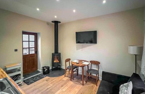 Northwich House | Rose Cottage - Uk45497