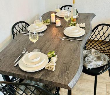 Rosenfeld Apartment | Rose