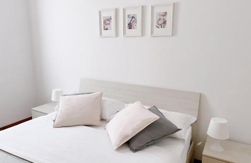 Negrar Apartment | Rose e Tulipani