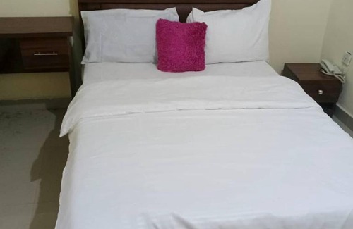 Ife Hotel | Rose Garden Plaza Hotel